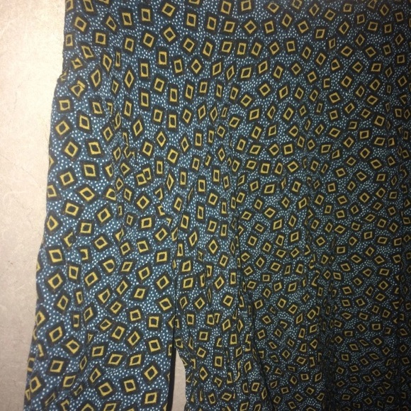 long sleeve blouse - Picture 2 of 2